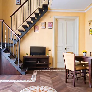 Appartamento Massa Palace - Centro Storico, Aeroporto di Catania Fontana Rossa